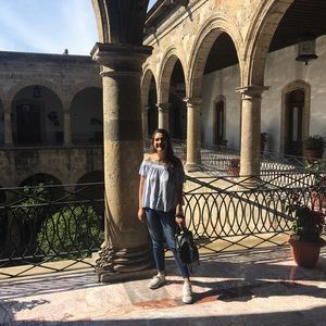 Meet your Posher, Grace